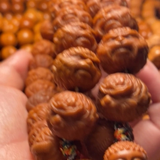 龃***行猴头核桃手串大圣归来