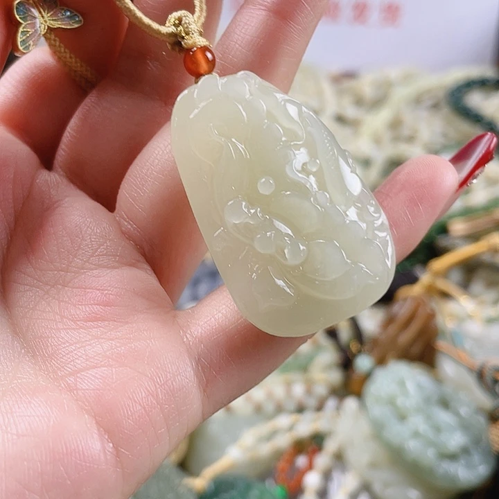 未镶嵌和田玉挂件