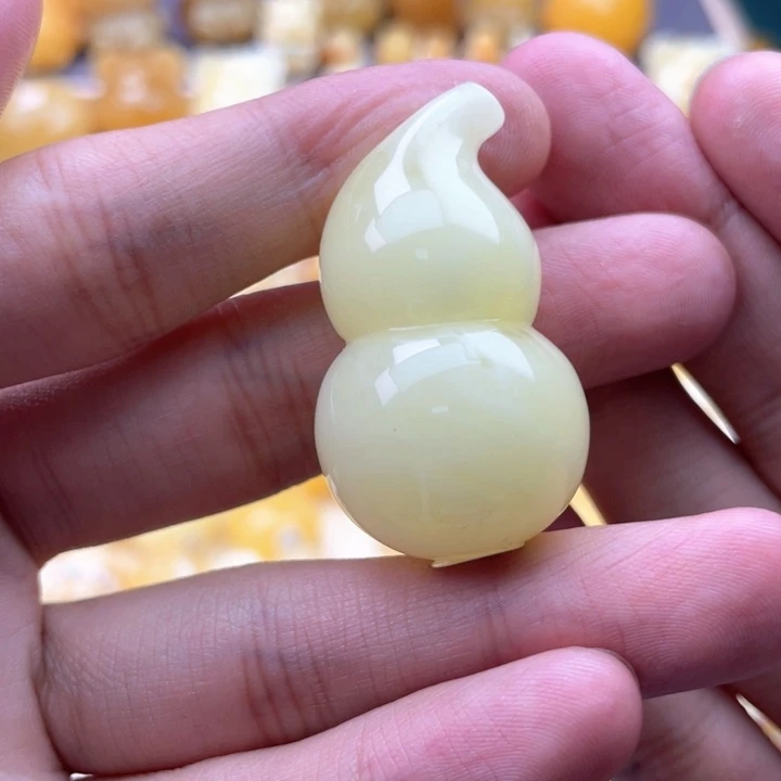 未镶嵌琥珀裸石蜜蜡