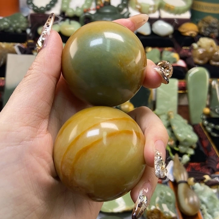 未镶嵌蛇纹石玉把件