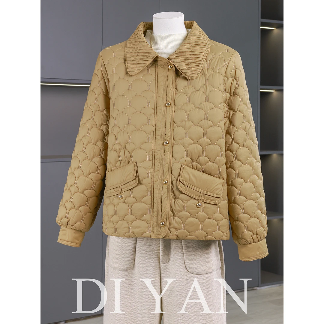 高端妈妈轻薄夹棉外套冬季新款今年流行洋气好看50多岁女棉袄上衣