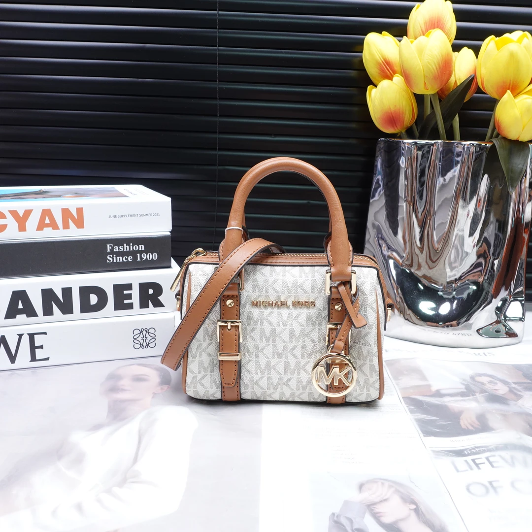 95新 MICHAEL KORS/迈克高仕 单肩包/T10289500
