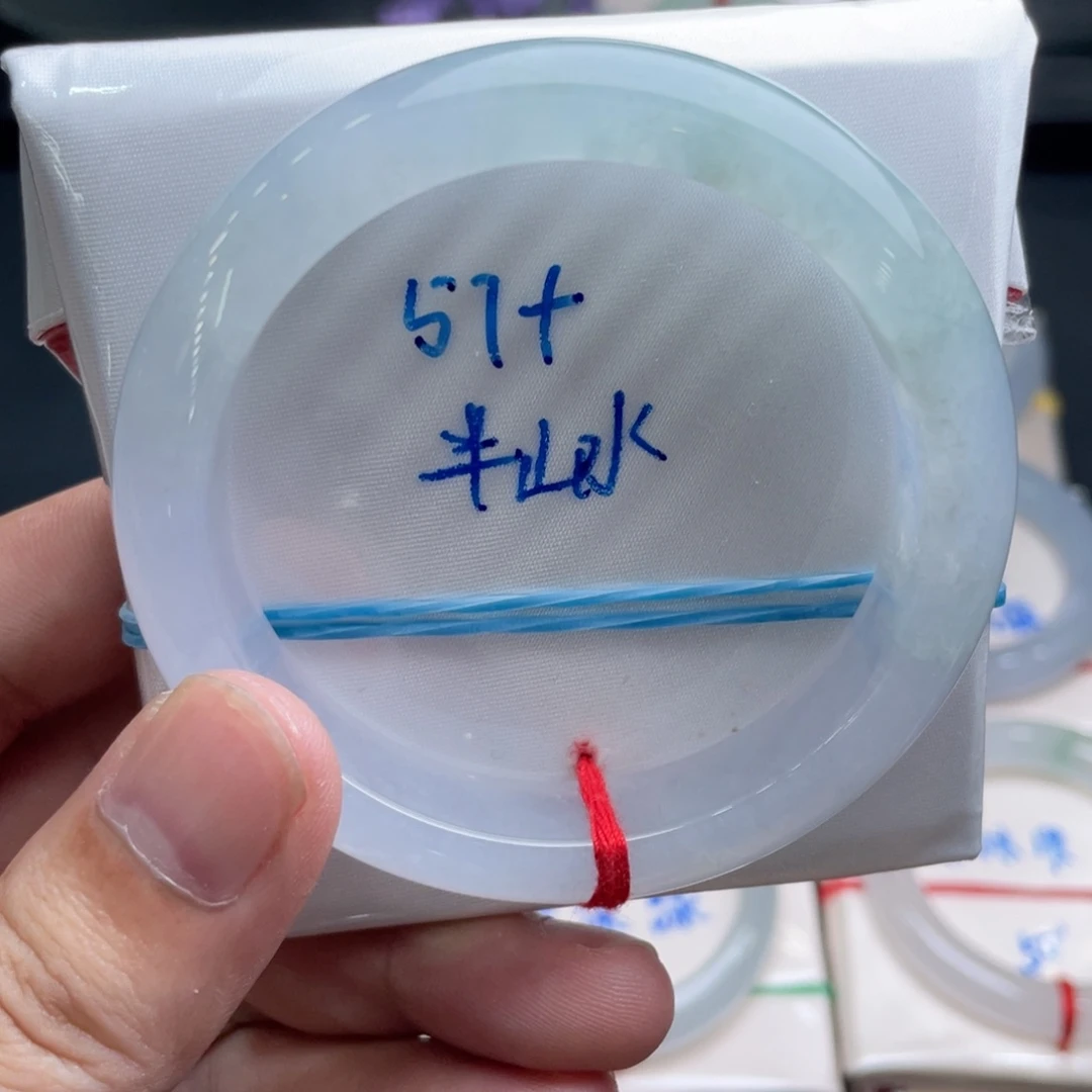 翡翠未镶嵌手镯翡翠手镯