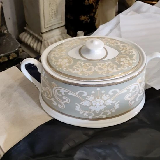 陶瓷汤锅微瑕特价出不退换