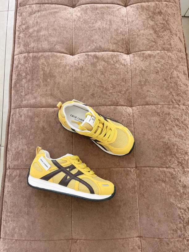 【纽芙伦】夏季薄款透气时尚软底女士阿甘鞋