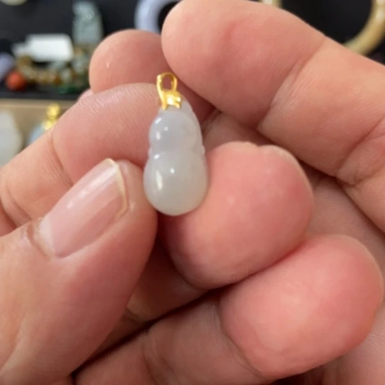 翡翠18K金镶嵌颈饰加厚扣头