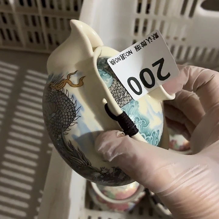 茶具微暇，介意勿拍