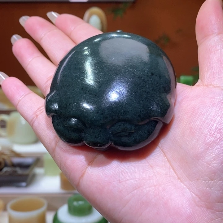 未镶嵌和田玉摆件青玉大福猪福利