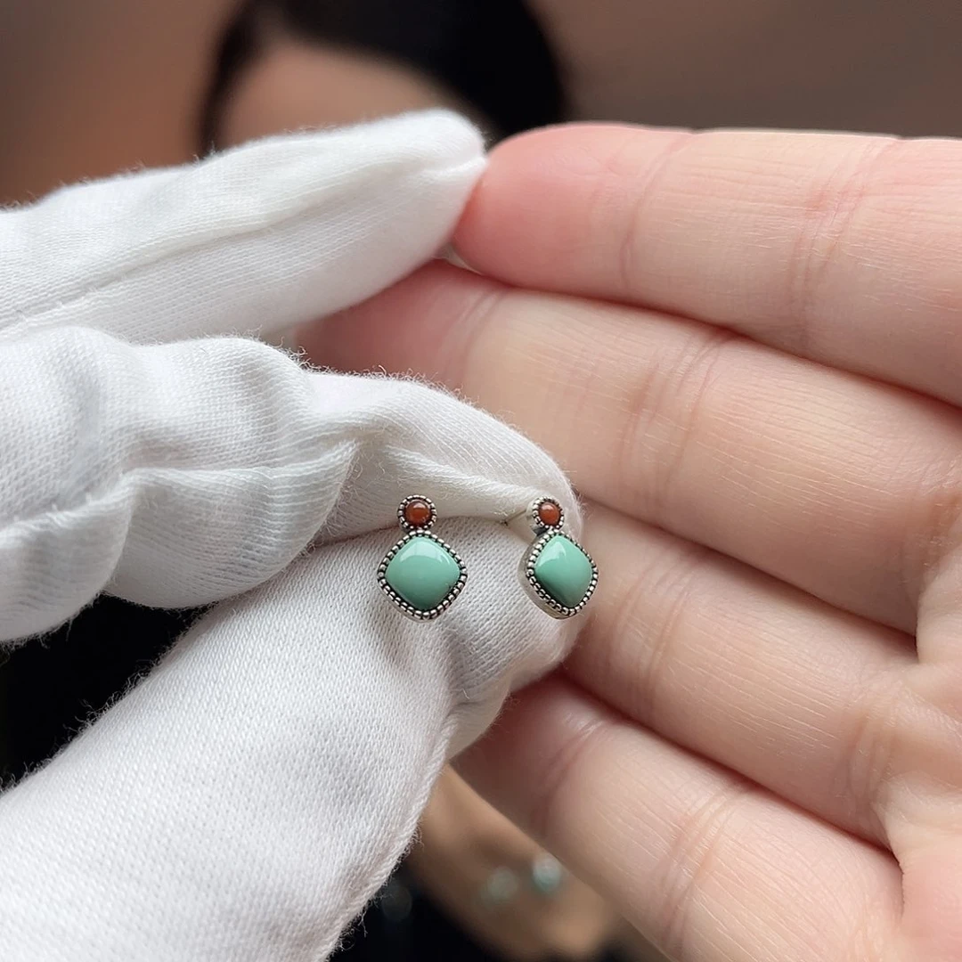 绿松石珠宝奇石银S925镶嵌