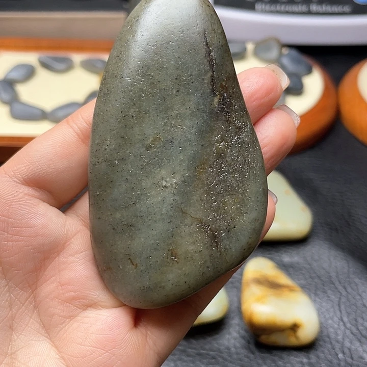 和田玉颈饰未镶嵌24