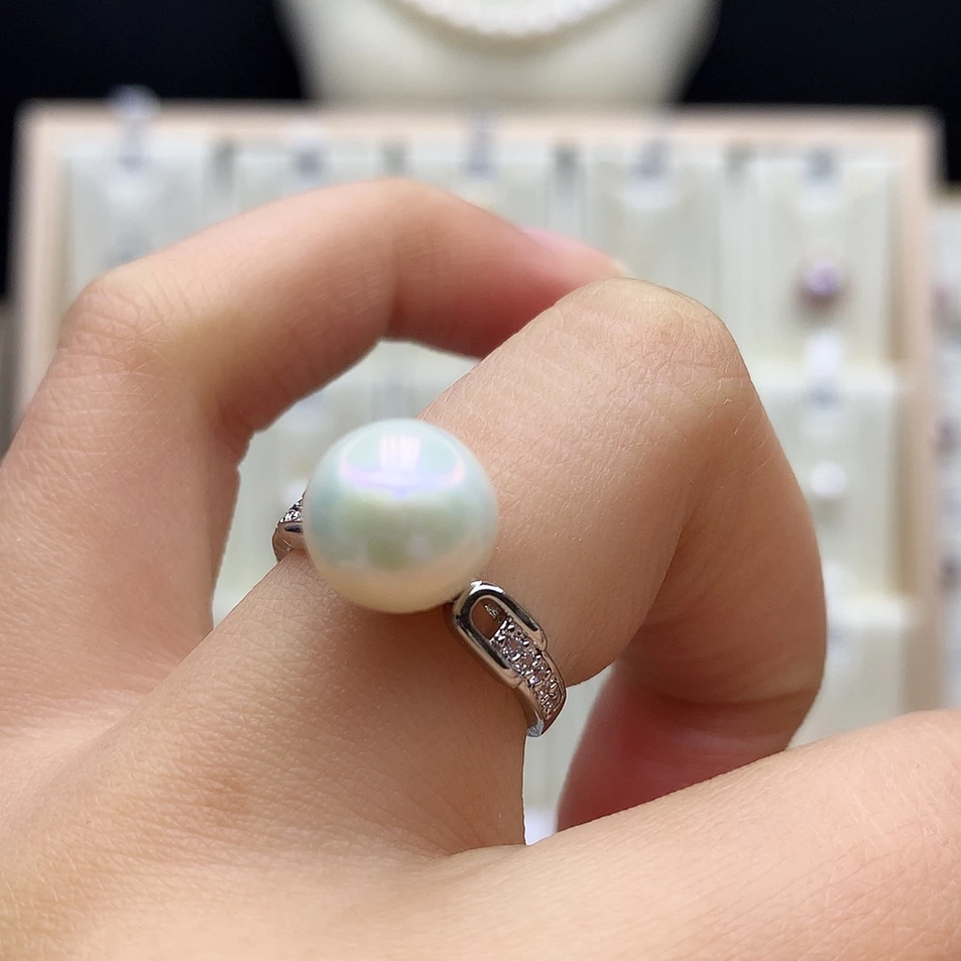 淡水珍珠合金颈饰