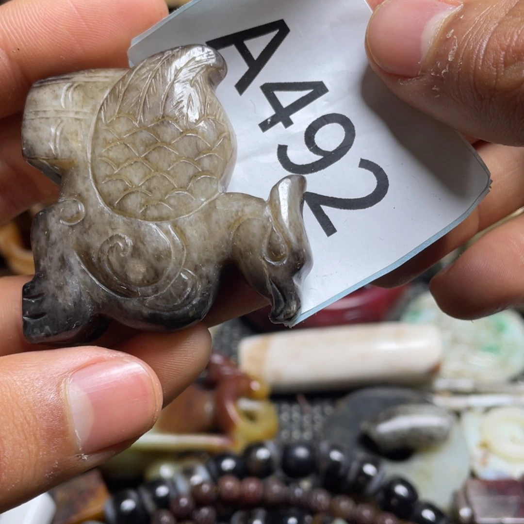 和田玉（糖玉）挂件未镶嵌