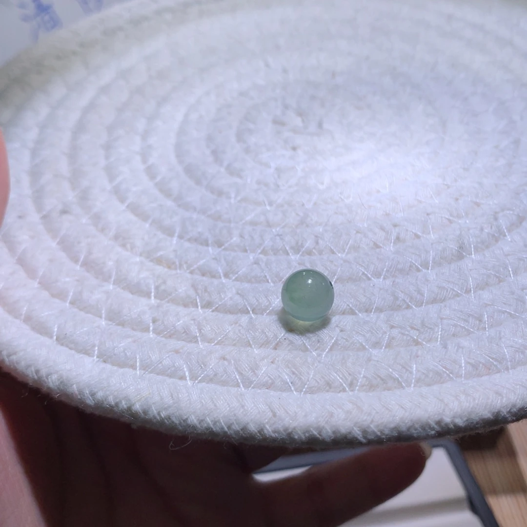 翡翠散珠特价冰湖水绿卡9