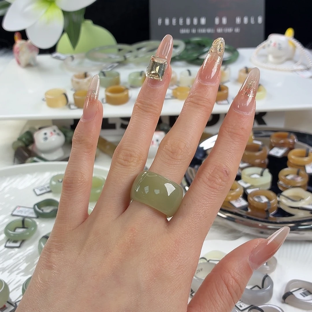 和田玉未镶嵌戒指j99晴水宽方圆16.5