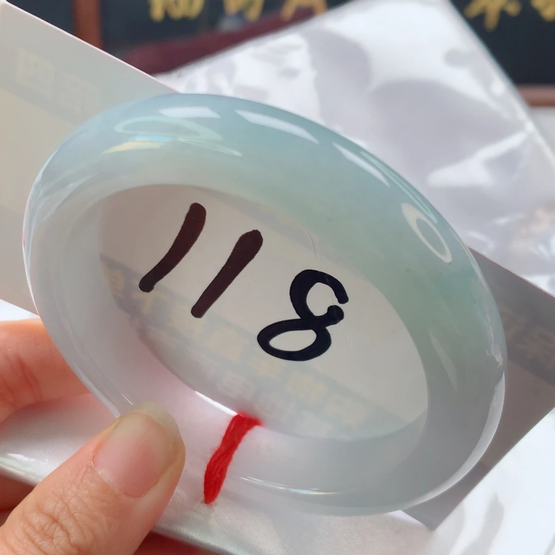 未镶嵌手镯翡翠半山水