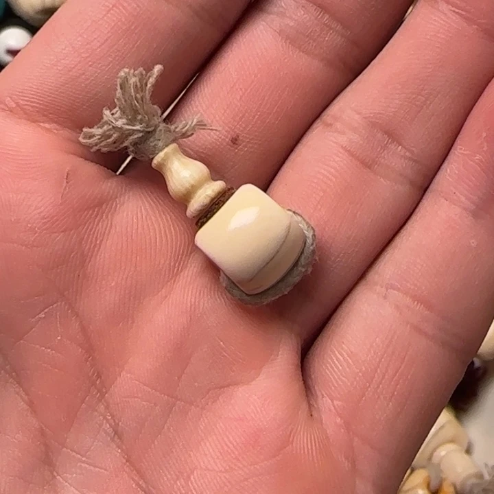 大叶紫檀（黑酸枝木类）