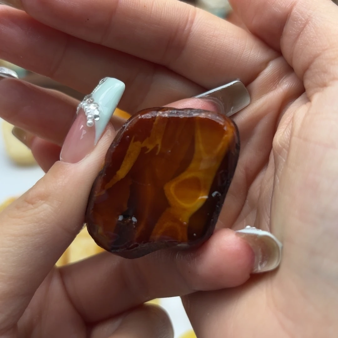 定制琥珀未镶嵌M***?蜜蜡