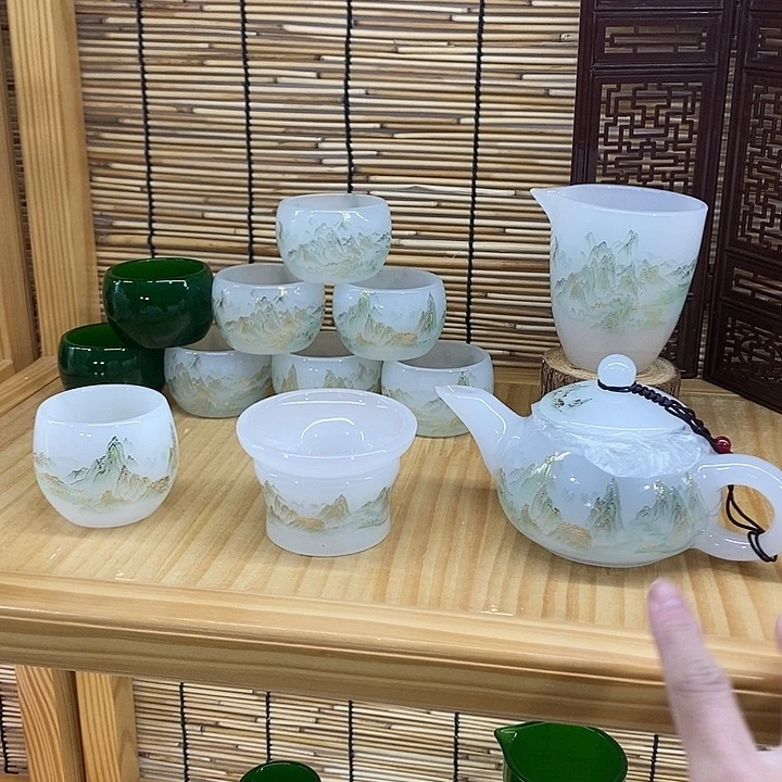 忘*忧千里江山图，盖碗换茶壶，小杯2主人杯1