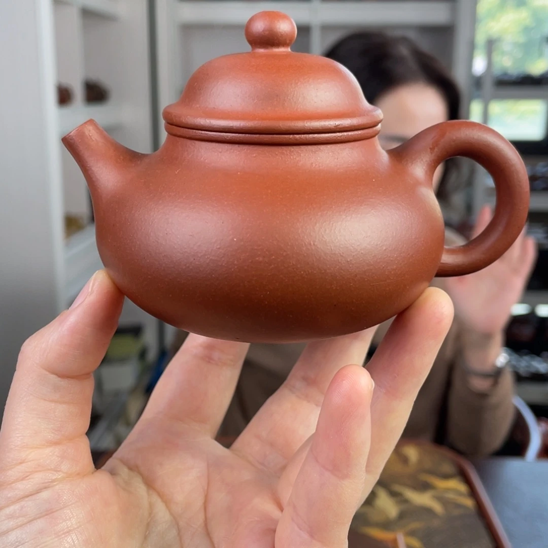 紫砂茶壶红清水容天180cc