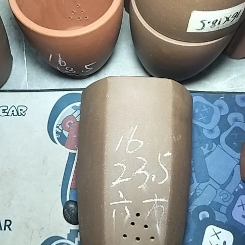 六方一个花泥微瑕