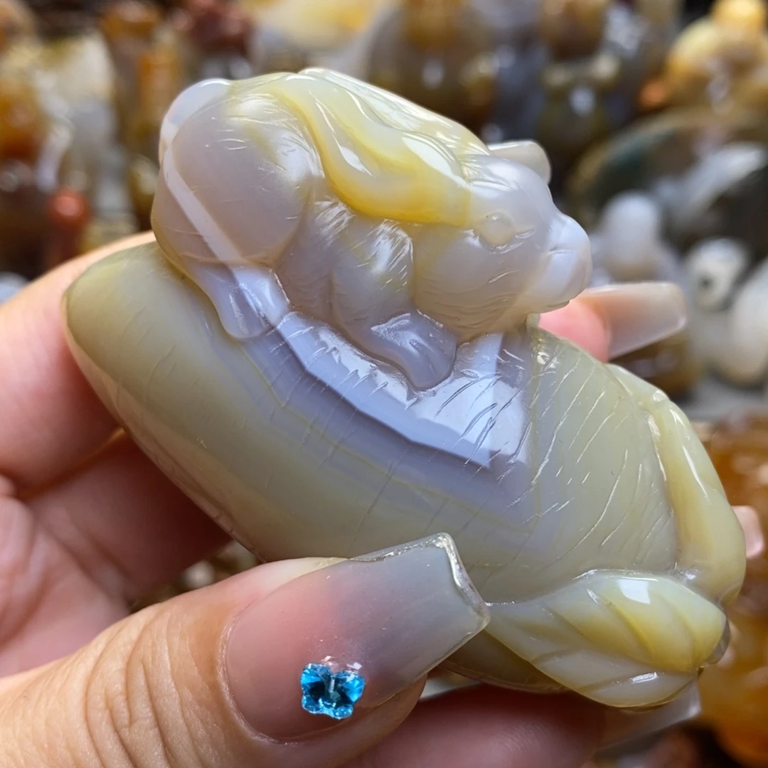 玛瑙/玉髓把件未镶嵌