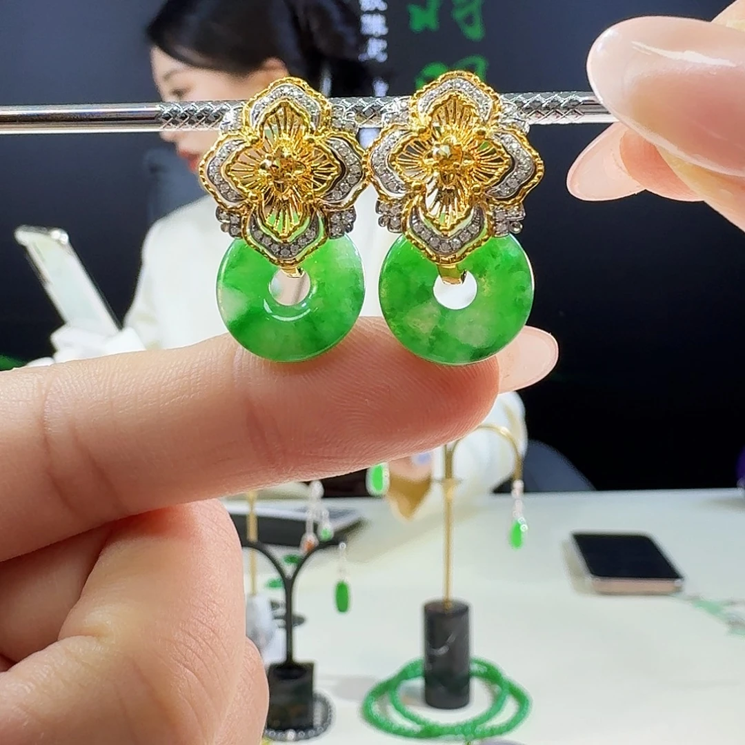 香***树翡翠18K金镶嵌耳饰18k镶嵌