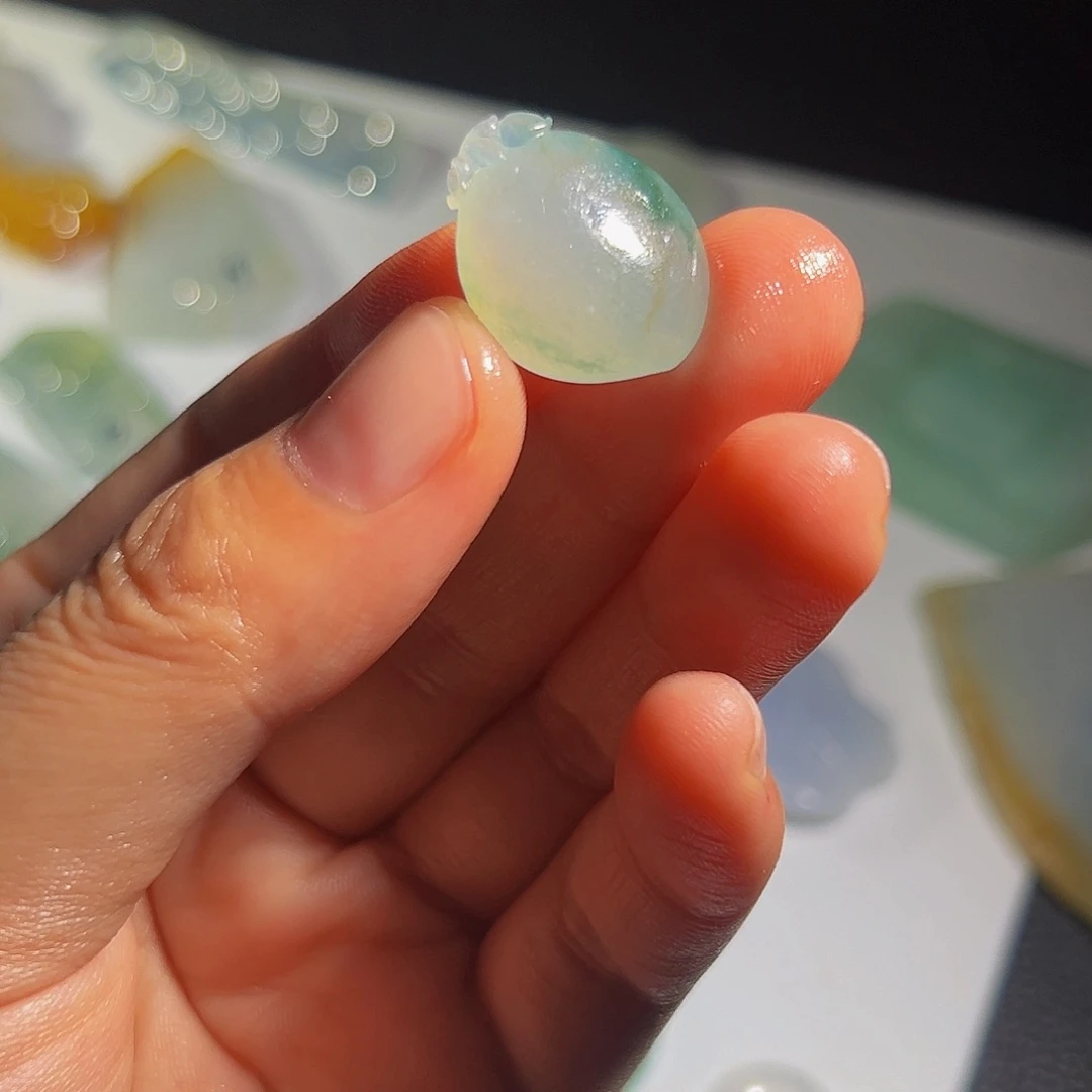 定制翡翠未镶嵌天然缅甸A货翡翠