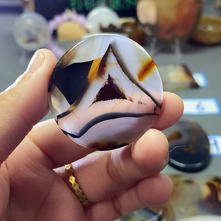 玛瑙/玉髓未镶嵌珠宝半成品67