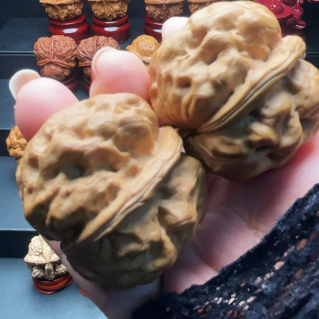 文玩核桃吊坠疙瘩包