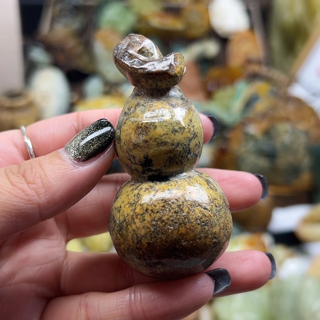 颈饰未镶嵌岫岩河磨玉（透闪石质玉）河磨玉手玩葫芦