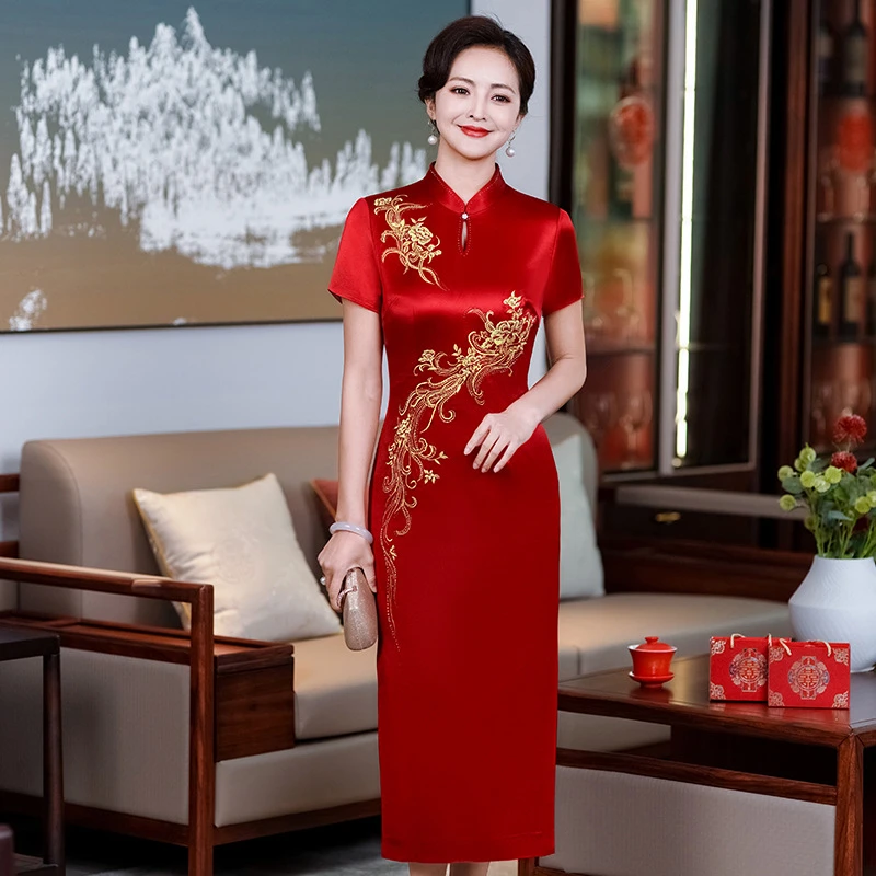 喜婆婆喜妈妈婚宴装敬酒服2025新款爆款高级感轻奢红色旗袍改良版