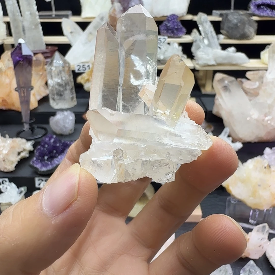 石材天然水晶摆件