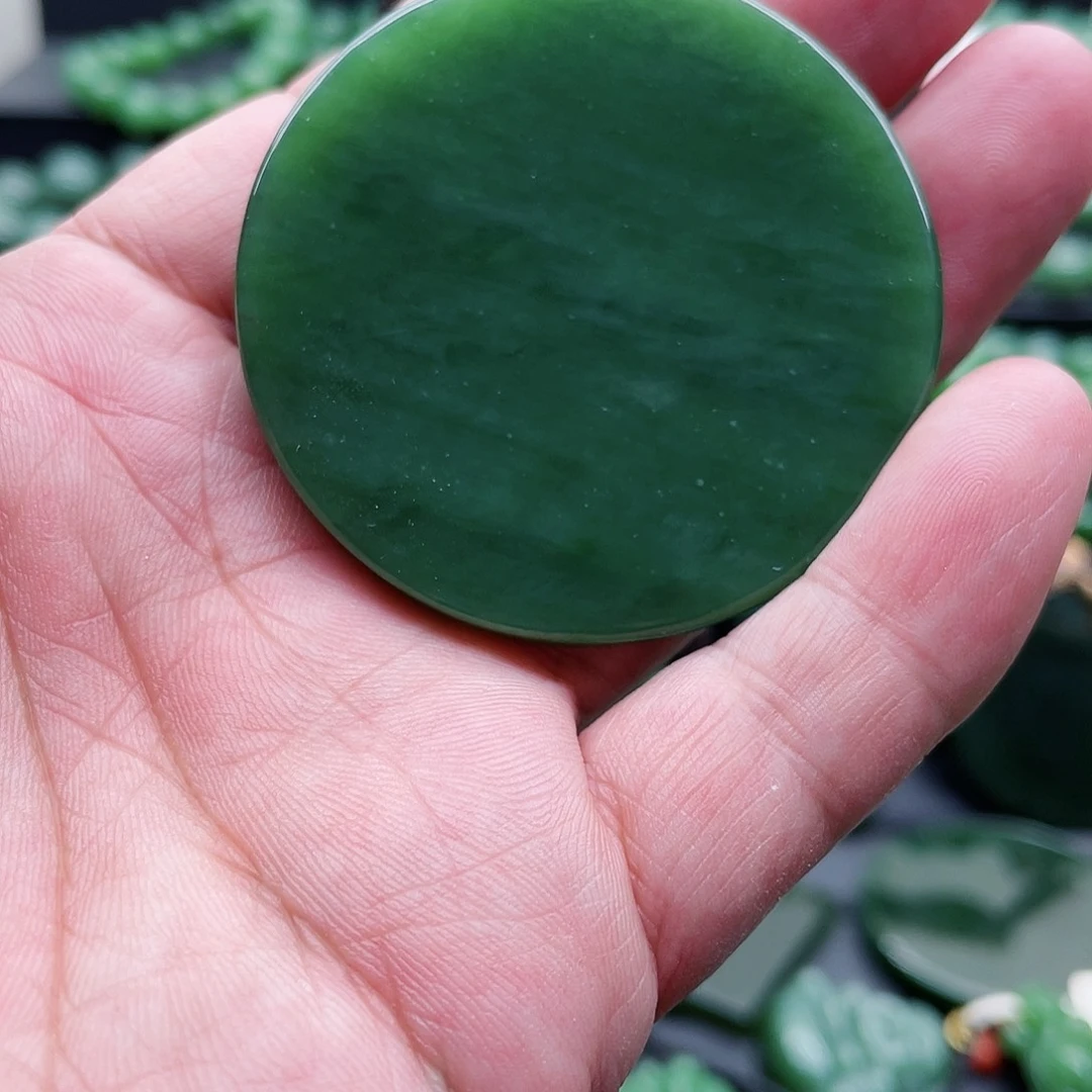 和田玉（碧玉）未镶嵌颈饰