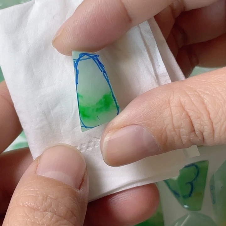 定制翡翠未镶嵌包工