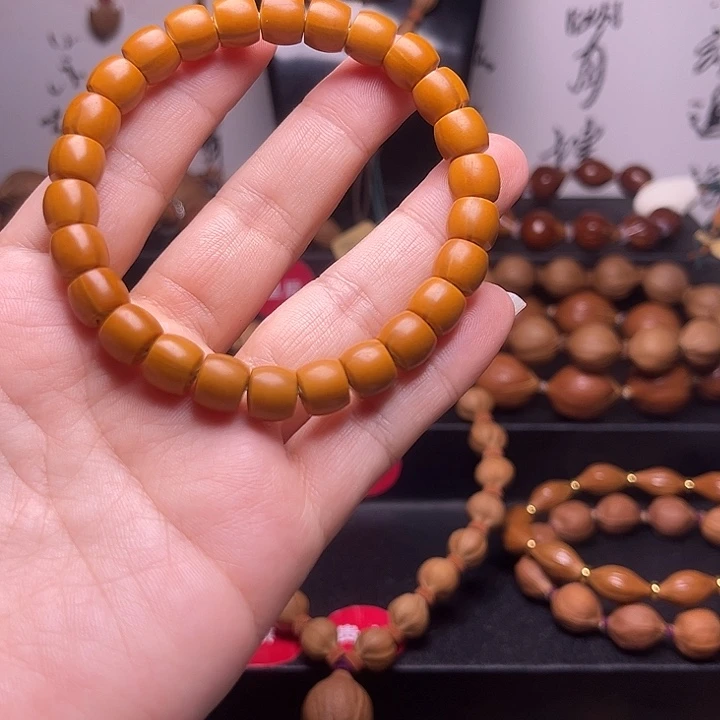十***高橄榄核手串橄榄核中段0.9