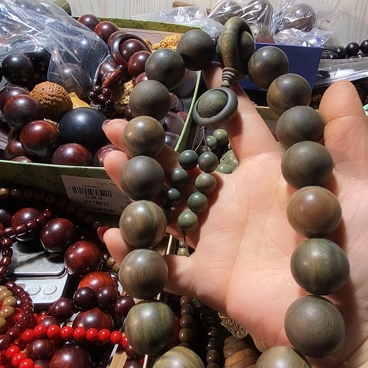 维腊木（绿檀）2.5手持微瑕