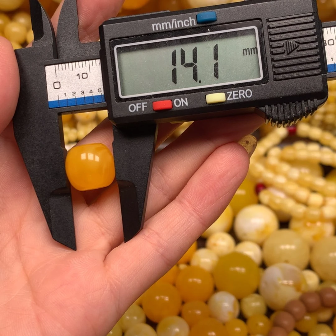 无非金属仿琥珀94