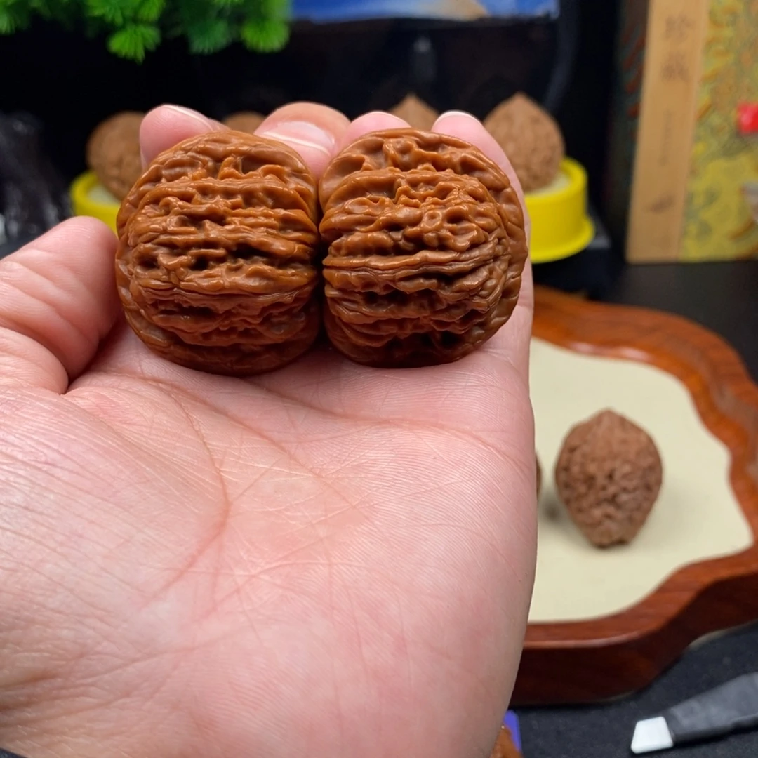 毛***卷文玩核桃把件汉高楼40