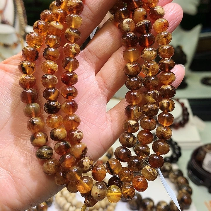 琥珀裸石未镶嵌不****?