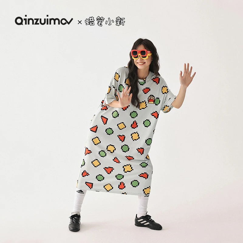 亲嘴猫【蜡笔小新】莫代尔棉圆领短袖睡裙女春夏季卡通家居服外穿