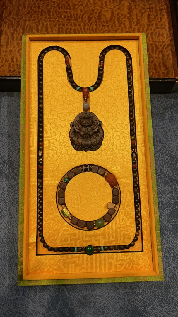 家具福利 吊坠手串 套盒