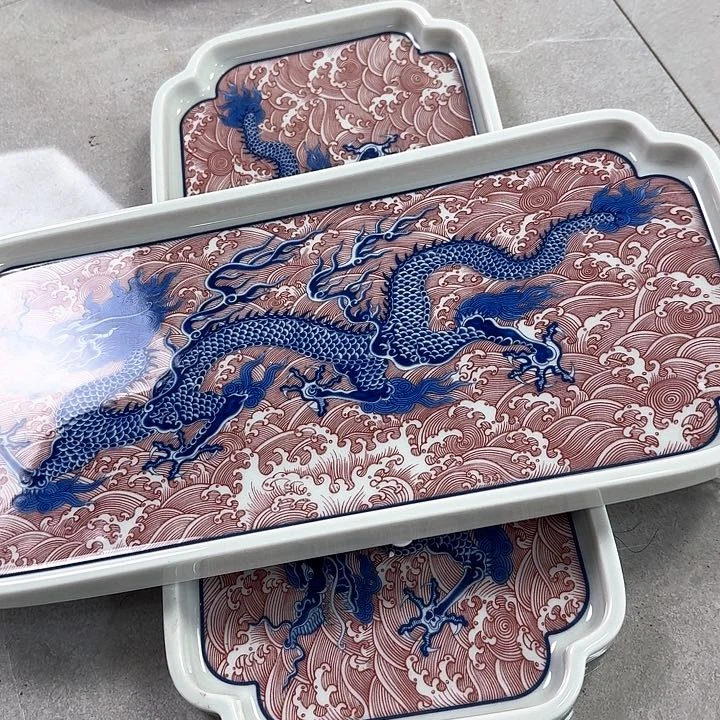 瓷片釉里红海水龙干泡台