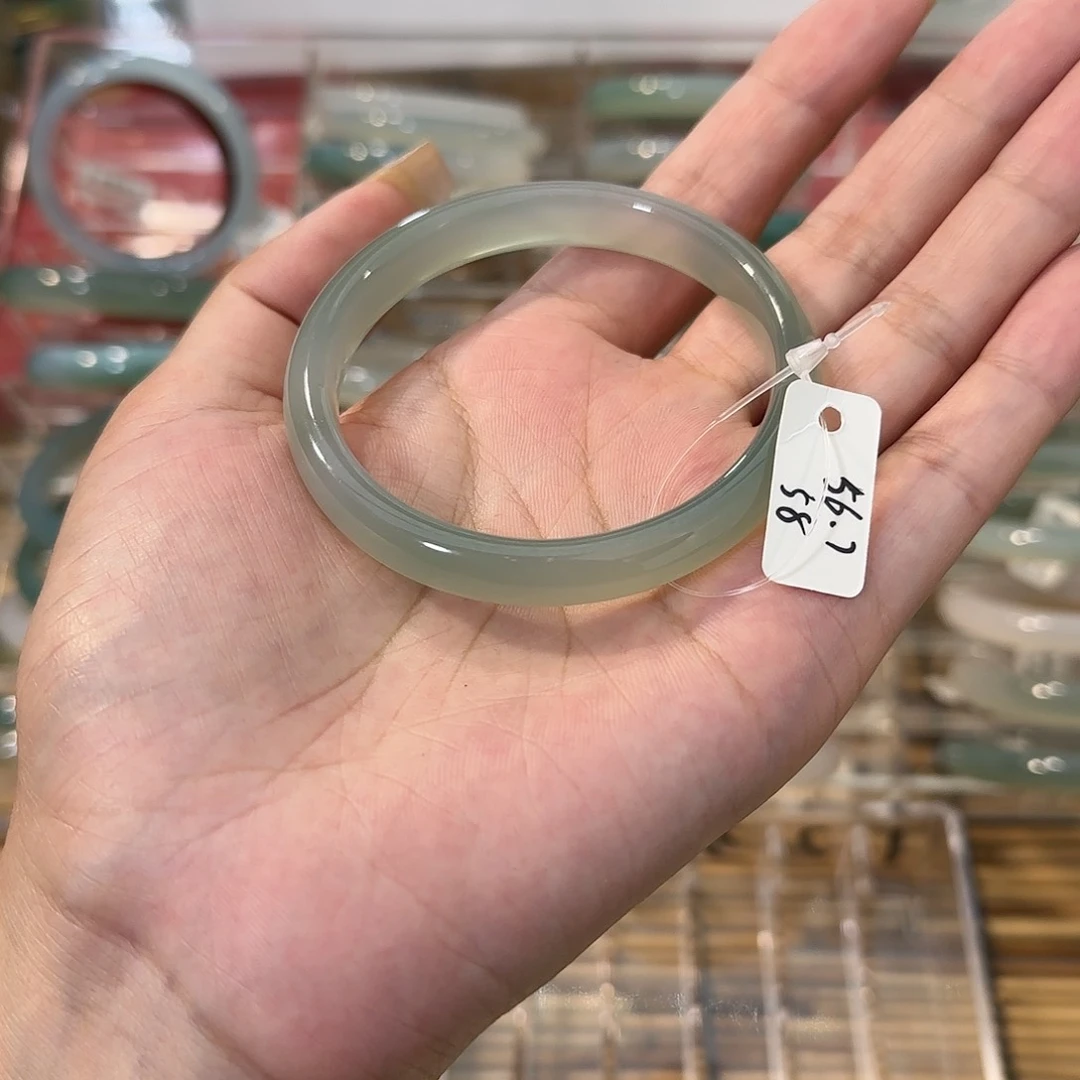玛瑙/玉髓手镯未镶嵌圈口56.7