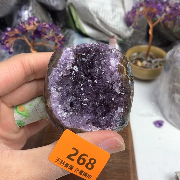 紫晶大型摆件（非配饰）未镶嵌
