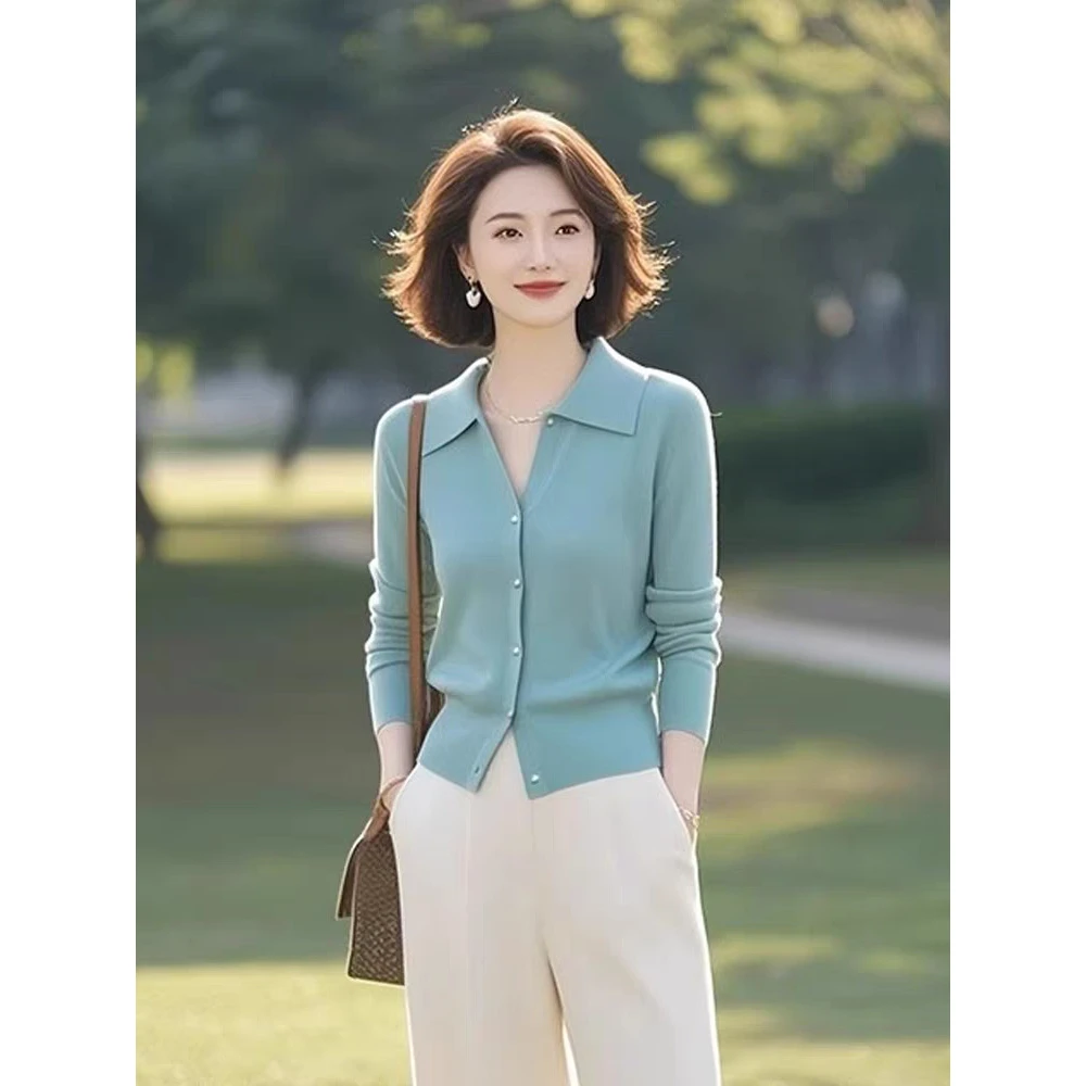 2025秋季设计感超好看蓝色翻领针织打底衫女独特别致通勤时尚套装