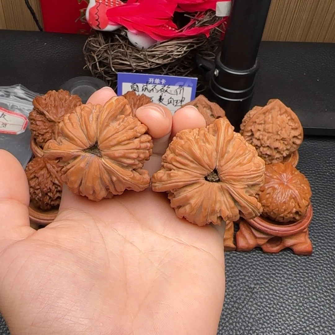 把件文玩核桃四座楼三棱 42尺寸