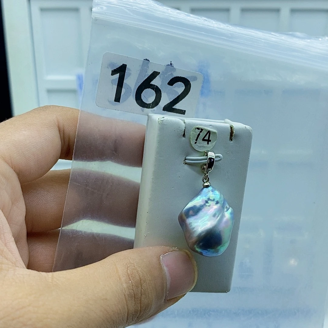 合金淡水珍珠颈饰