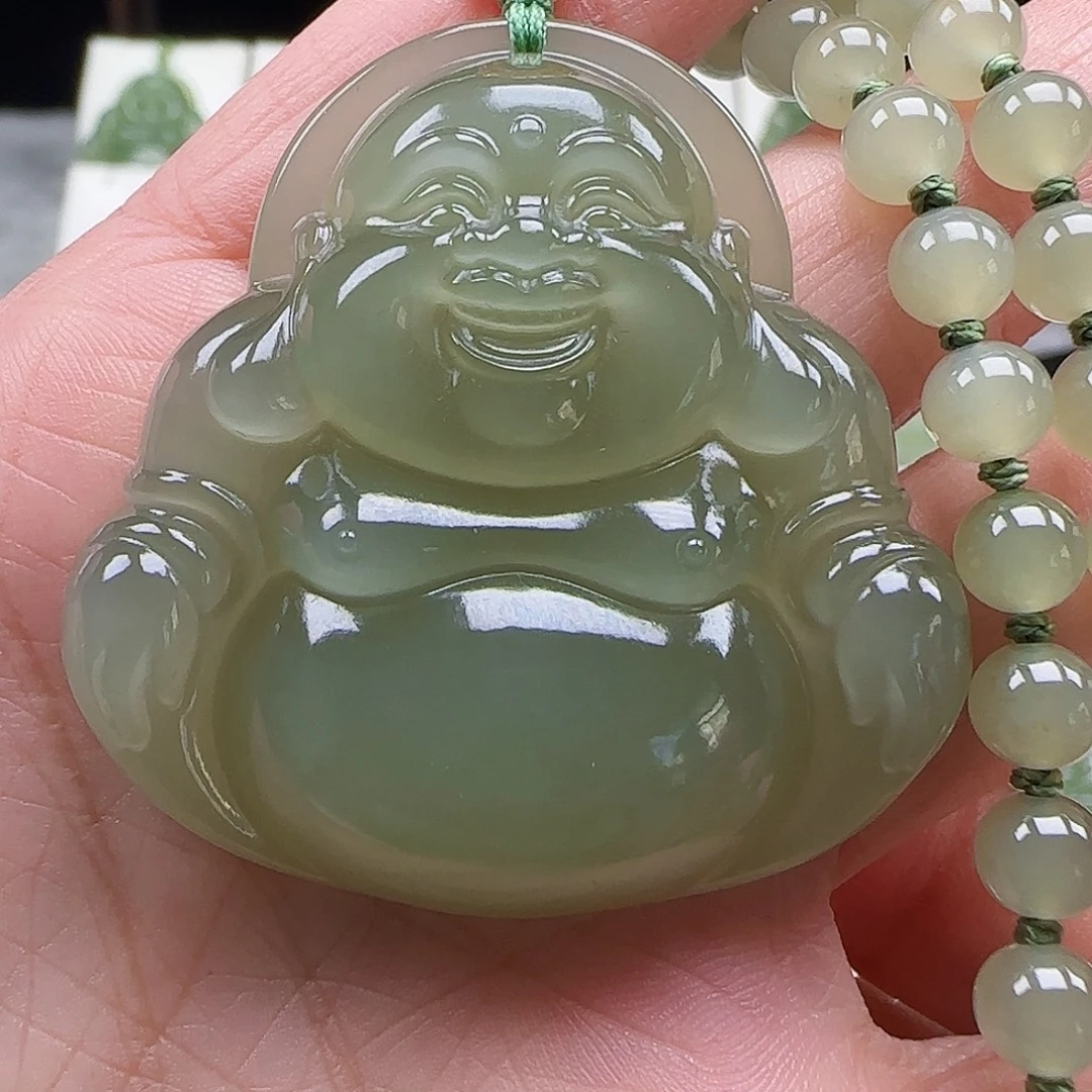 和田玉足金镶嵌吊坠(赠链)