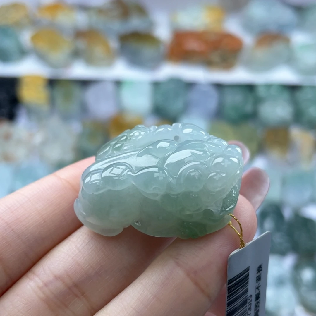 颈饰未镶嵌翡翠貔貅39