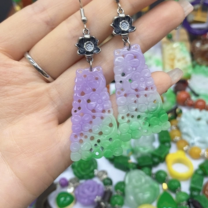 翡翠未镶嵌颈饰耳坠99